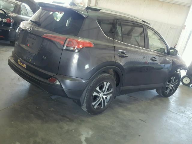 JTMZFREVXHJ707899 - 2017 TOYOTA RAV4 LE GRAY photo 4