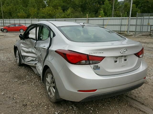 5NPDH4AE3GH705108 - 2016 HYUNDAI ELANTRA SE SILVER photo 3