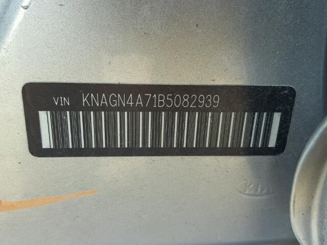 KNAGN4A71B5082939 - 2011 KIA OPTIMA GOLD photo 10