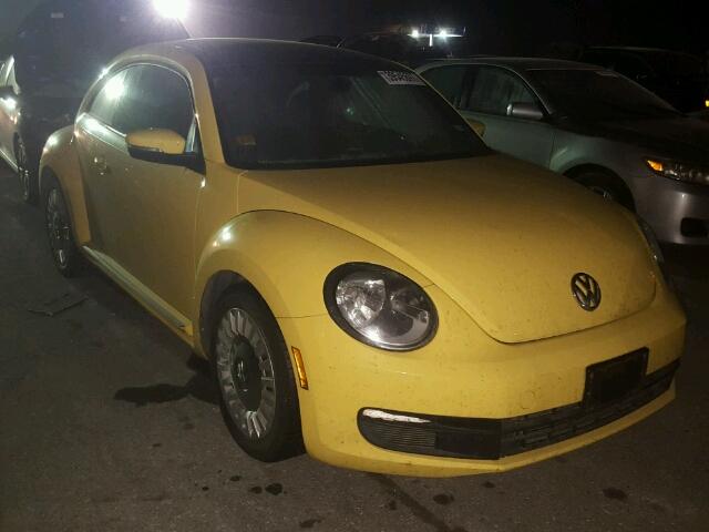 3VWJX7AT5EM618837 - 2014 VOLKSWAGEN BEETLE YELLOW photo 1