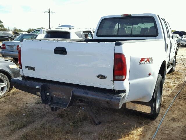 1FTWW33P44EC16462 - 2004 FORD F350 WHITE photo 4