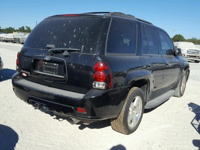 1GNDS13S382140386 - 2008 CHEVROLET TRAILBLAZE BLACK photo 4