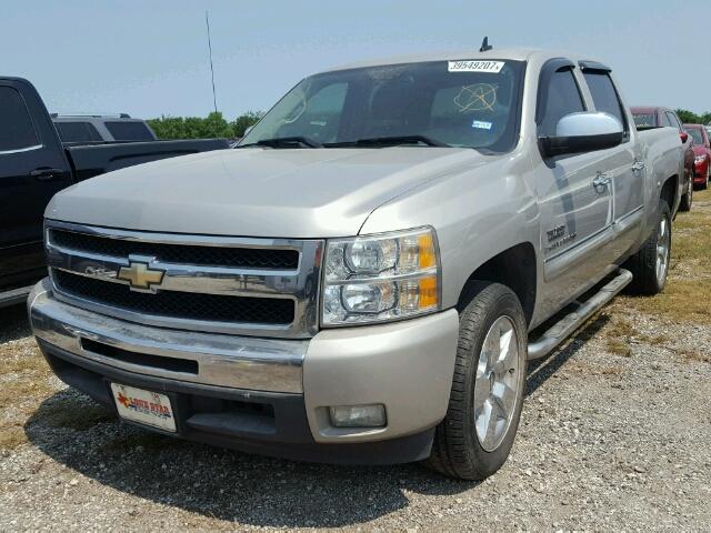 3GCEC23049G250175 - 2009 CHEVROLET SILVERADO SILVER photo 2