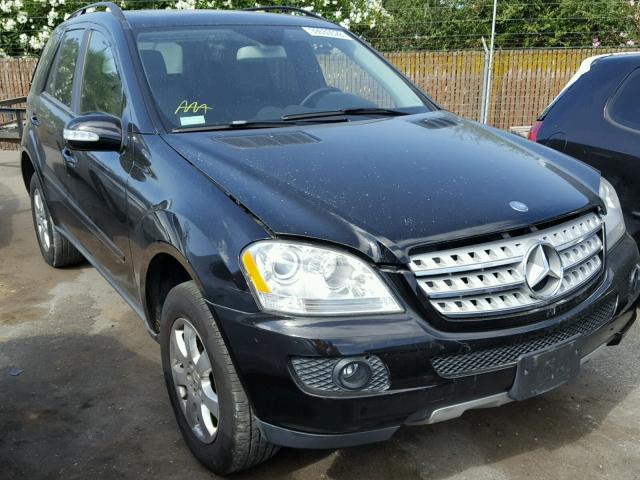 4JGBB86E17A157380 - 2007 MERCEDES-BENZ ML 350 BLACK photo 1