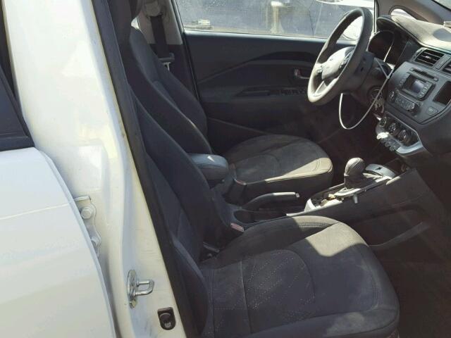 KNADN4A35D6303861 - 2013 KIA RIO WHITE photo 5