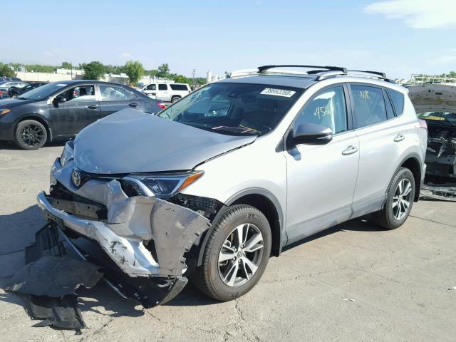 2T3RFREV3JW718556 - 2018 TOYOTA RAV4 ADVEN SILVER photo 2