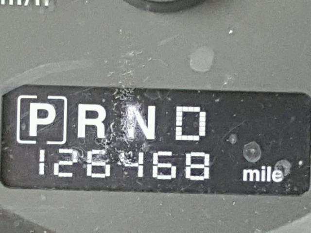 1J8HG48K99C514820 - 2009 JEEP COMMANDER GOLD photo 8