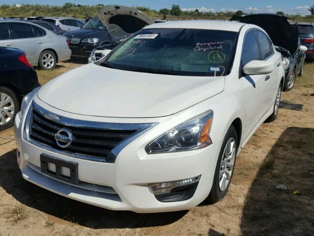 1N4AL3AP6FN318067 - 2015 NISSAN ALTIMA WHITE photo 2