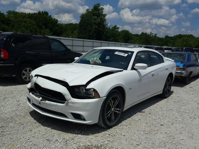 2C3CDXDT3EH114788 - 2014 DODGE CHARGER R/ WHITE photo 2
