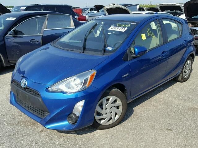 JTDKDTB37F1578444 - 2015 TOYOTA PRIUS C BLUE photo 2