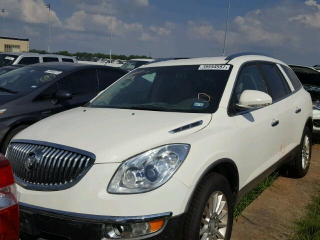 5GALRBED6AJ114964 - 2010 BUICK ENCLAVE CX WHITE photo 2