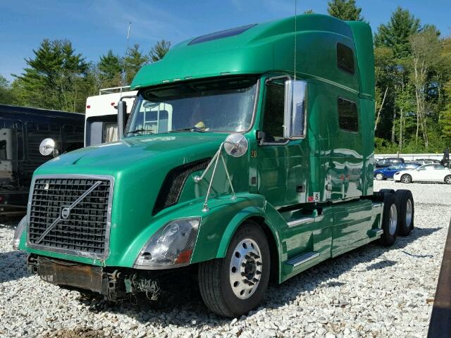 4V4NC9EJ3CN542773 - 2012 VOLVO VN GREEN photo 2