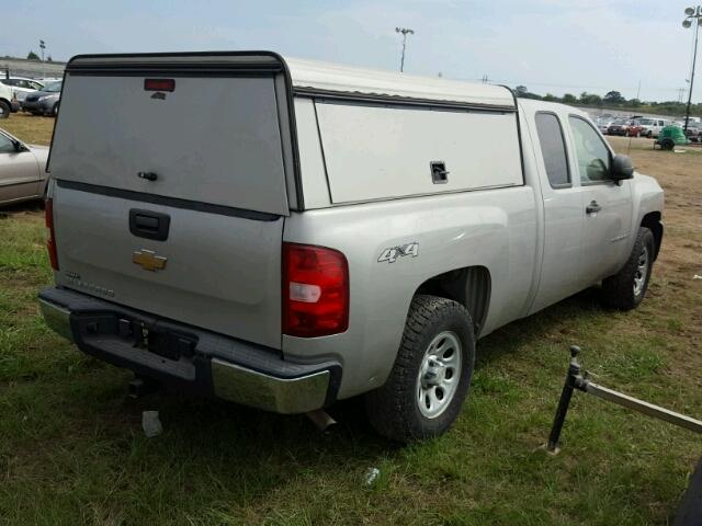 2GCEK19JX81118686 - 2008 CHEVROLET SILVERADO SILVER photo 4