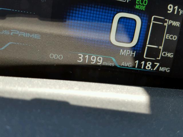 JTDKARFP1H3059504 - 2017 TOYOTA PRIUS PRIM 银色 照片 8