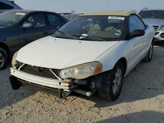 1C3EL75R54N411520 - 2004 CHRYSLER SEBRING GT WHITE photo 2