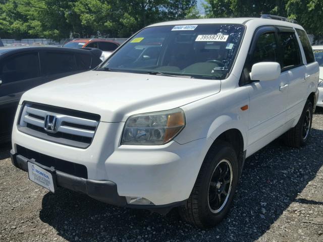 2HKYF18736H530225 - 2006 HONDA PILOT EX WHITE photo 2