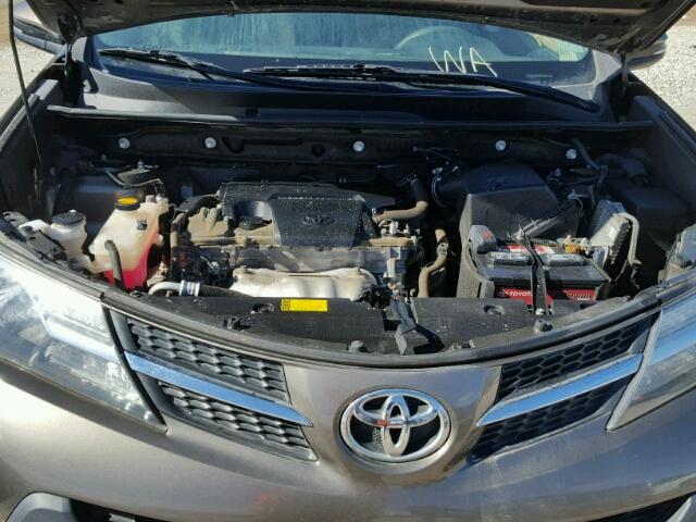 JTMWFREV2D5002374 - 2013 TOYOTA RAV4 BROWN photo 7