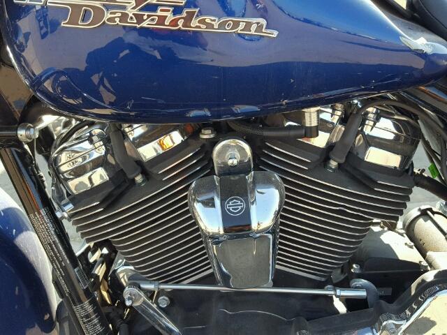 1HD1KBC16HB676644 - 2017 HARLEY-DAVIDSON FLHX STREE BLUE photo 7