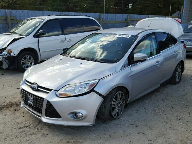 1FAHP3H22CL230282 - 2012 FORD FOCUS SEL SILVER photo 2