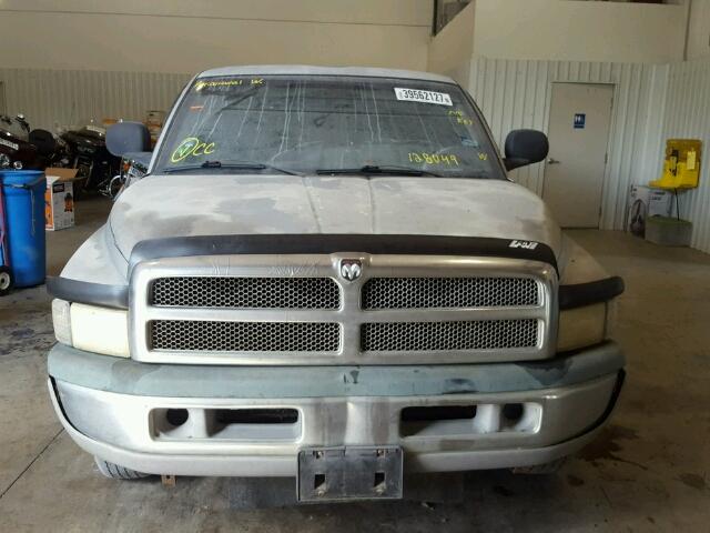 3B7HC13Z1WG128049 - 1998 DODGE RAM 1500 SILVER photo 9