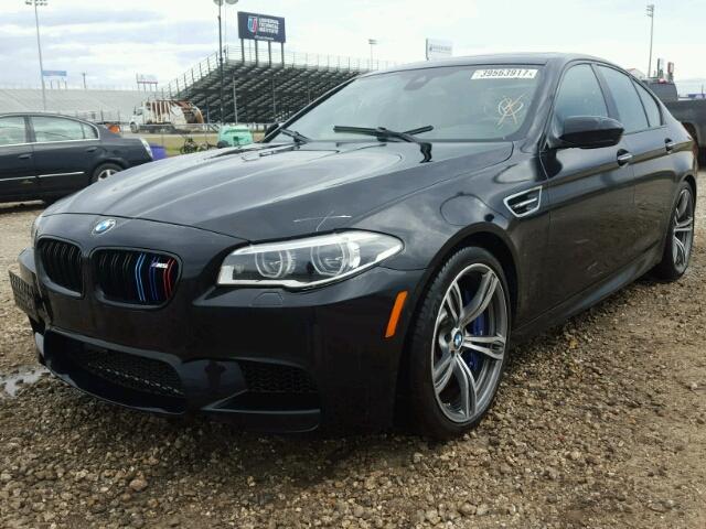 WBSFV9C5XFD595327 - 2015 BMW M5 BLACK photo 2