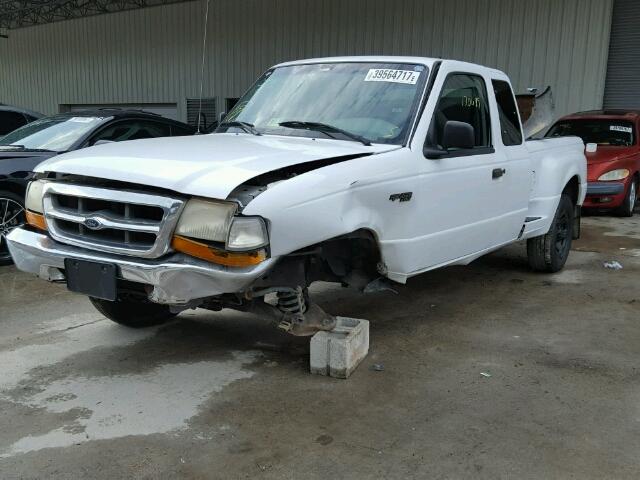 1FTYR14V8YTA98466 - 2000 FORD RANGER WHITE photo 2