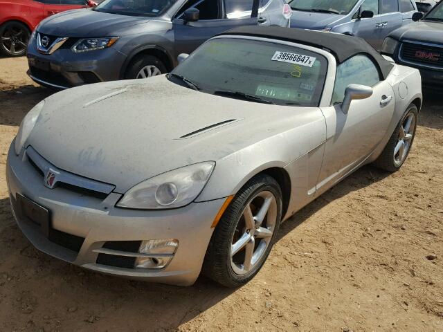 1G8MB35B87Y109237 - 2007 SATURN SKY SILVER photo 2