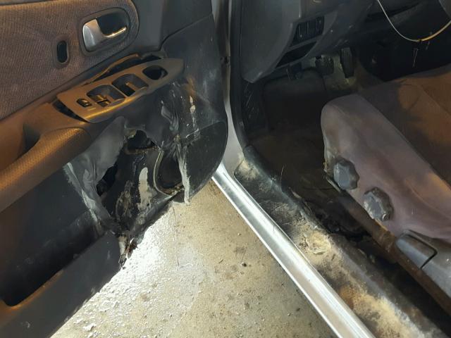 JM1BJ2210Y0308711 - 2000 MAZDA PROTEGE ES SILVER photo 9