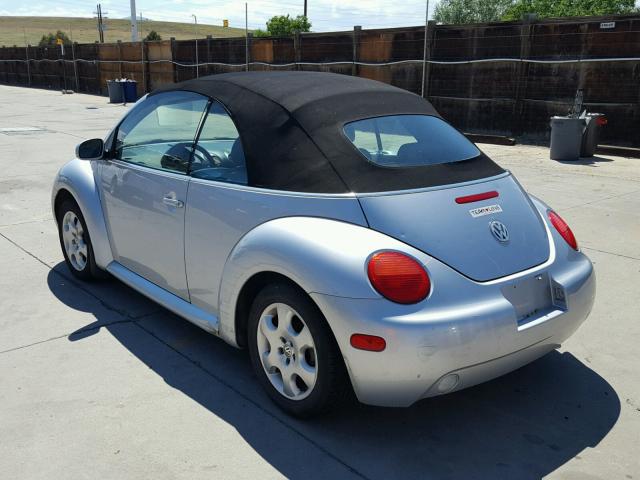 3VWCK21Y53M303846 - 2003 VOLKSWAGEN NEW BEETLE 银色 照片 3