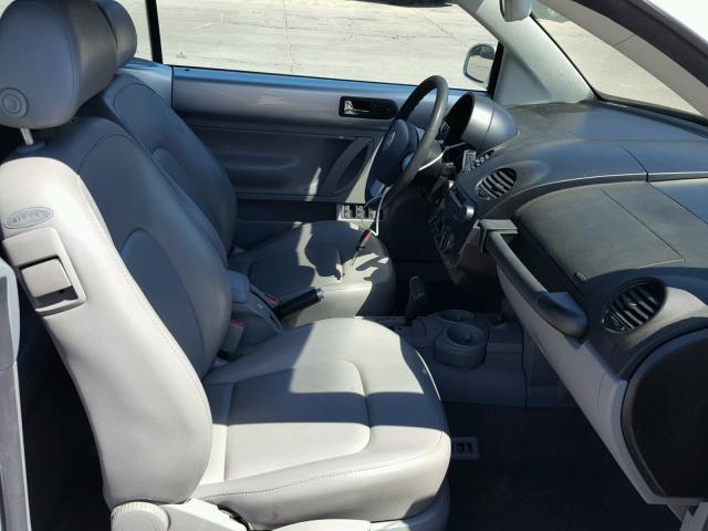 3VWCK21Y53M303846 - 2003 VOLKSWAGEN NEW BEETLE 银色 照片 5