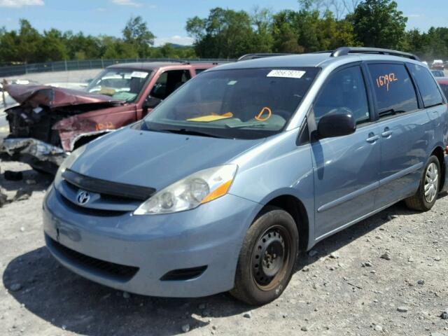 5TDZK23C78S166561 - 2008 TOYOTA SIENNA CE BLUE photo 2