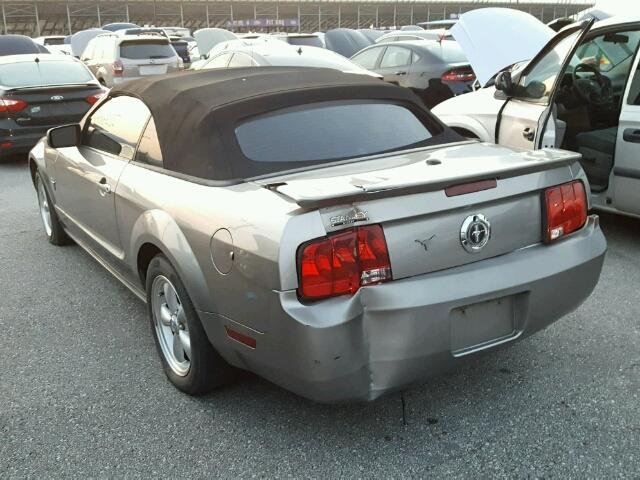 1ZVHT84N395118801 - 2009 FORD MUSTANG SILVER photo 3