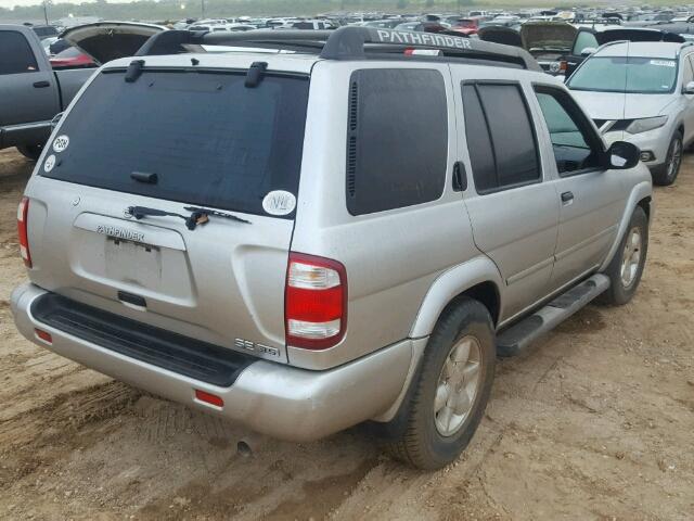 JN8DR09X32W654583 - 2002 NISSAN PATHFINDER SILVER photo 4