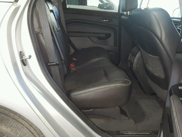 3GYFNCE39GS535762 - 2016 CADILLAC SRX PERFOR 银色 照片 6