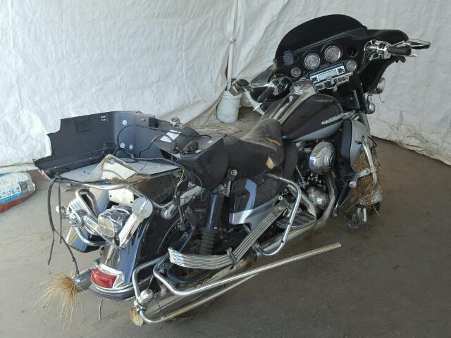 1HD1KEM18CB611898 - 2012 HARLEY-DAVIDSON FLHTK ELEC შავი ფოტო 4