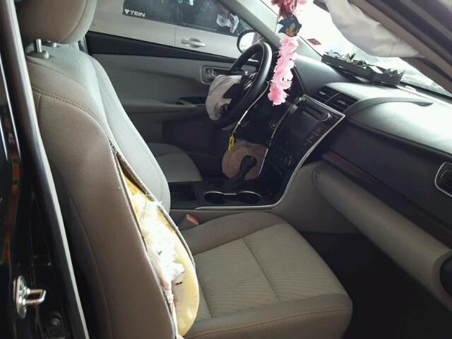 4T4BF1FK1GR578215 - 2016 TOYOTA CAMRY LE 黑色 照片 5