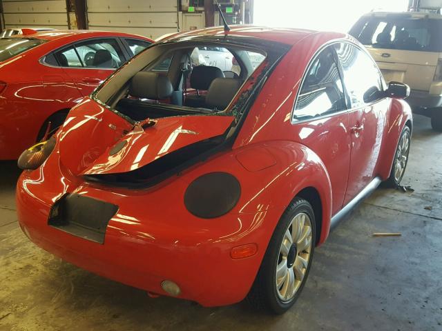 3VWCD21CX3M443972 - 2003 VOLKSWAGEN NEW BEETLE 红色 照片 4