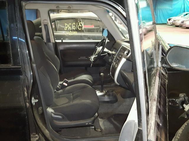 JTLKT324054003079 - 2005 TOYOTA SCION XB Қара фото 5