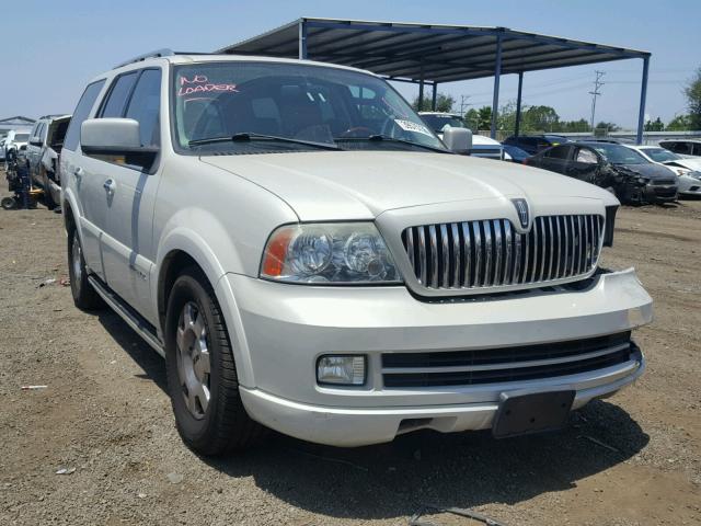 5LMFU27595LJ07915 - 2005 LINCOLN NAVIGATOR 白色 照片 1