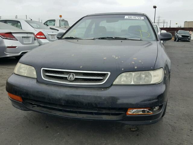 19UYA1255VL007953 - 1997 ACURA 2.2CL Սև լուսանկար 9