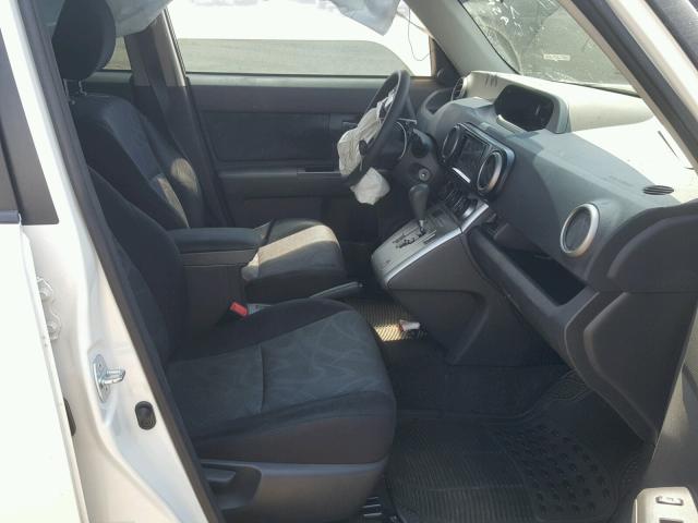 JTLZE4FE8B1129883 - 2011 TOYOTA SCION XB Ақ фото 5
