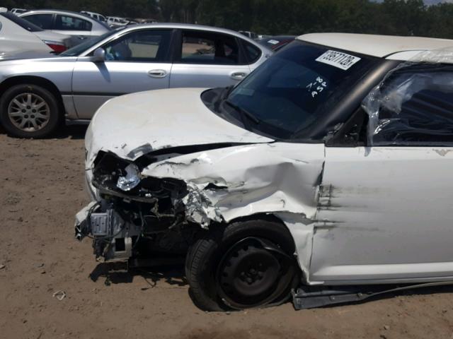 JTLZE4FE8B1129883 - 2011 TOYOTA SCION XB Ақ фото 9