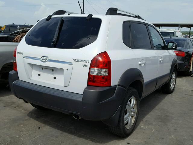 KM8JN12DX7U474743 - 2007 HYUNDAI TUCSON SE WHITE photo 4