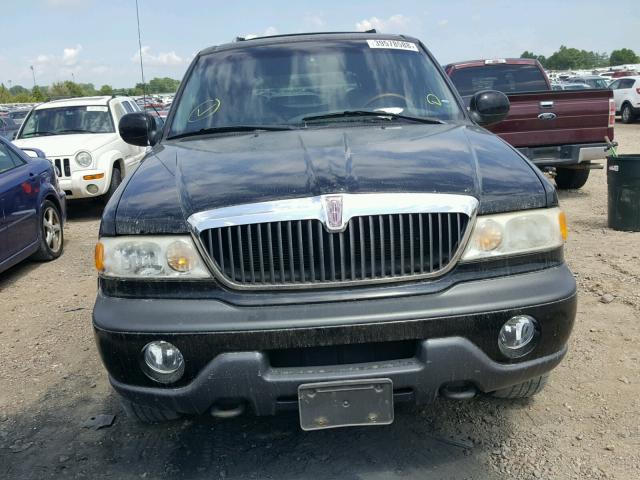 5LMPU28A0XLJ35587 - 1999 LINCOLN NAVIGATOR 黑色 照片 9
