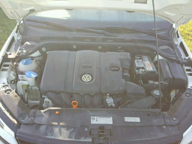 3VWDP7AJ8DM377303 - 2013 VOLKSWAGEN JETTA SE 白色 照片 7