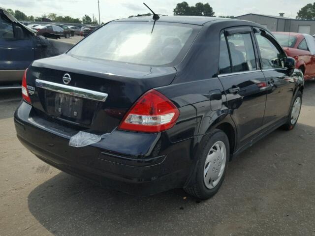 3N1BC11E48L419793 - 2008 NISSAN VERSA S BLACK photo 4