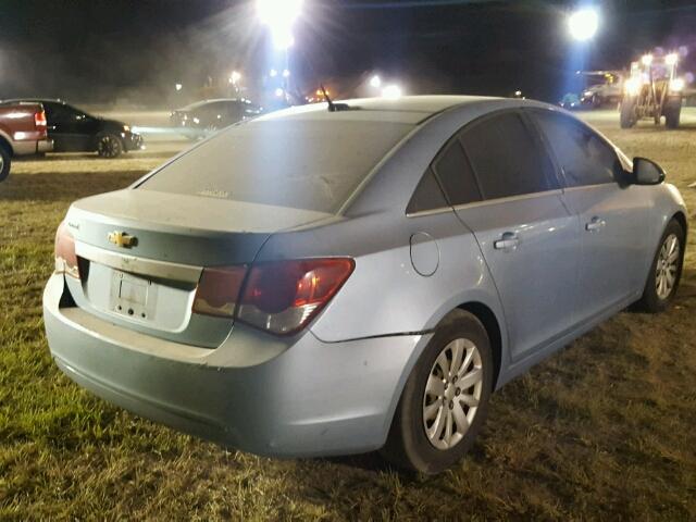 1G1PC5SH1B7107227 - 2011 CHEVROLET CRUZE LS BLUE photo 4