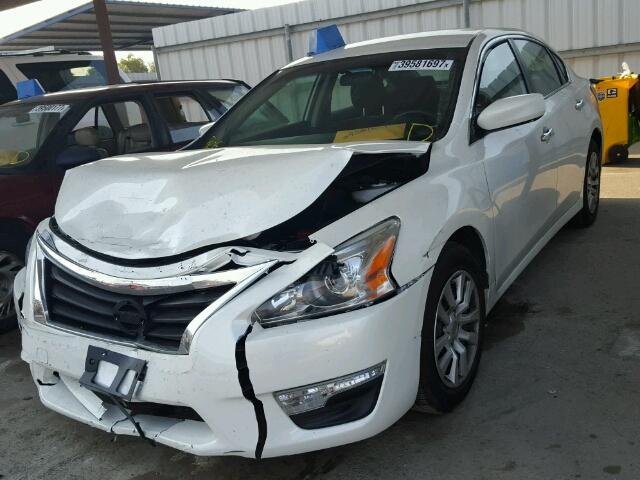 1N4AL3AP1EC284890 - 2014 NISSAN ALTIMA 2.5 WHITE photo 2