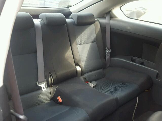 JTKDE177850009556 - 2005 TOYOTA SCION TC 灰色 照片 6