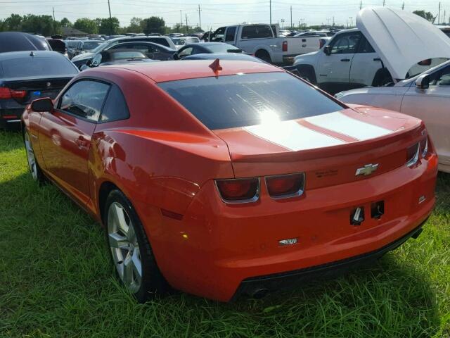 2G1FB1E34C9149639 - 2012 CHEVROLET CAMARO ORANGE photo 3